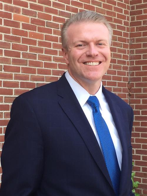 Photo of the Superintendent, Dr. Kristopher Harrison 